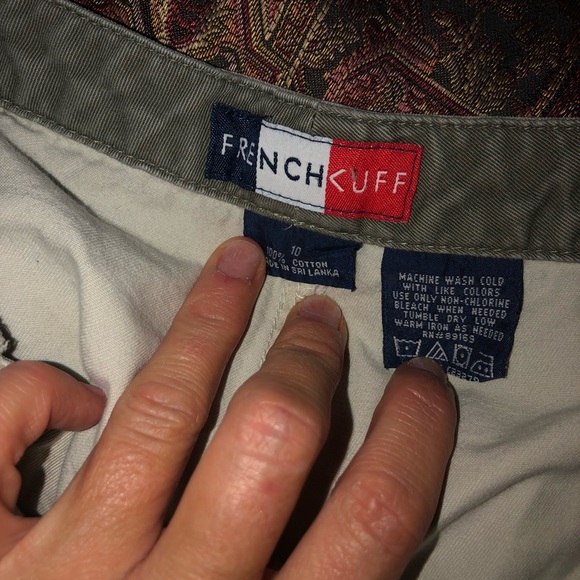 French Kuff Capri Pants - Picture 2 of 4